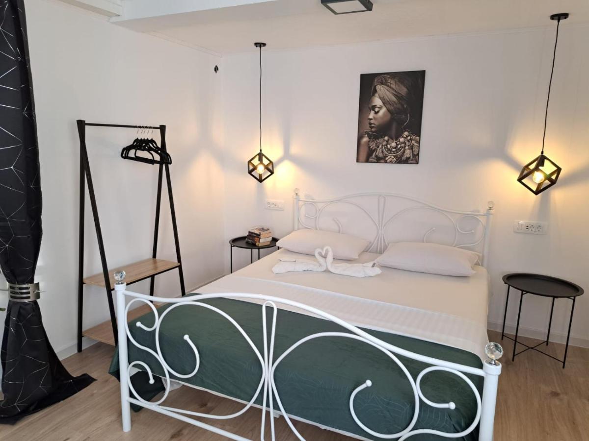 Studio Apartman Maris Apartment Zadar Exterior foto